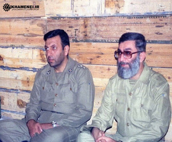 تصویر/ مرحوم سرلشکرسلیمی درکنار رهبرانقلاب