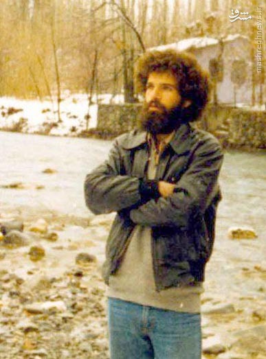 شهیدی که رودخانه کارون را به آتش کشید+عکس شهیدی که رودخانه کارون را به آتش کشید+عکس