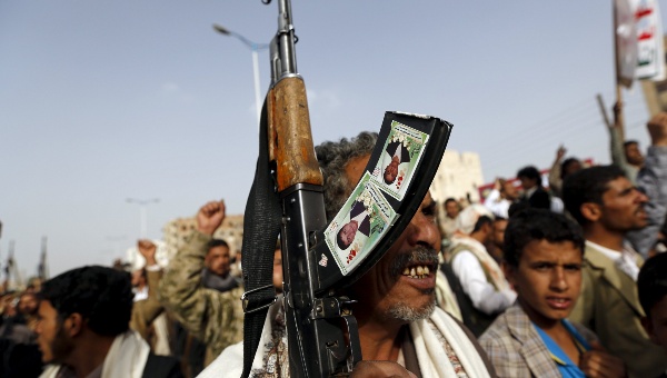 ناکامی مزدوران سعودی برای رسیدن به صنعا از سه محور/ چرا غربی‌ها بار دیگر مذاکرات یمن را کلید زدند