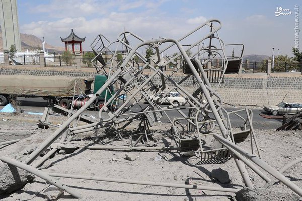 انهدام پارک بازی کودکان در حمله هوایی آل سعود+تصاویر