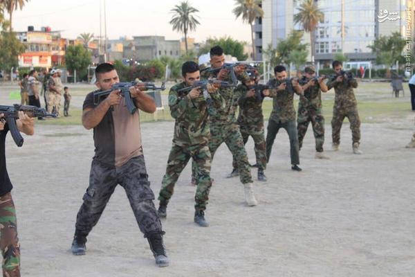 برگزاری دوره های آموزش نظامی در مدارس عراق+تصاویر