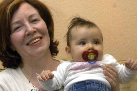 مسن ترین زن جهان چهارقلو زایید + عکس