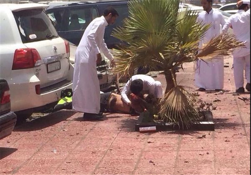انفجار در مسجد امام حسین (ع) در دمام عربستان+ تصاویر