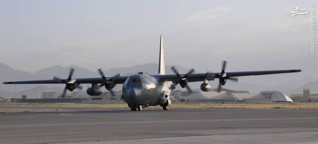 عکس/ تحویل هواپیمای C-130 به افغانستان