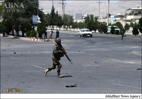 انفجار مهیب در ورودی فرودگاه کابل + تصاویر