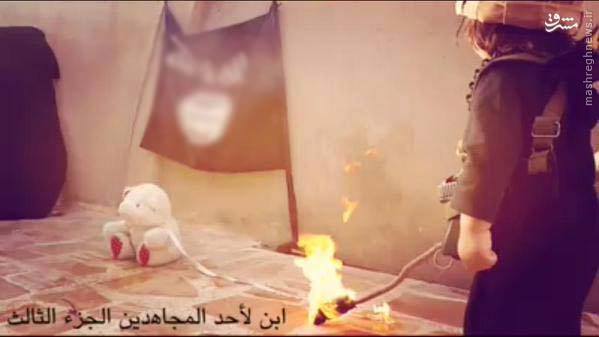 آموزش جنایت به کودک دو ساله داعشی+تصاویر
