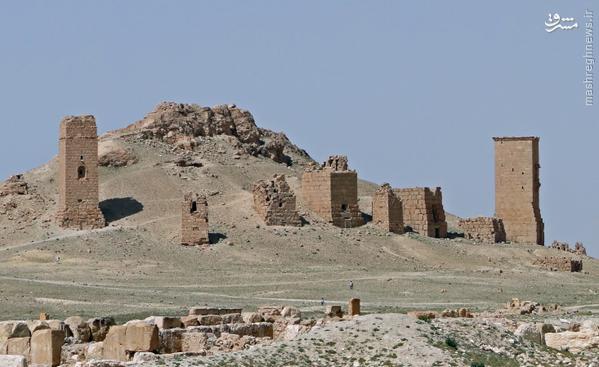 انهدام بخش سوم آثار باستانی تدمر توسط داعش+تصاویر