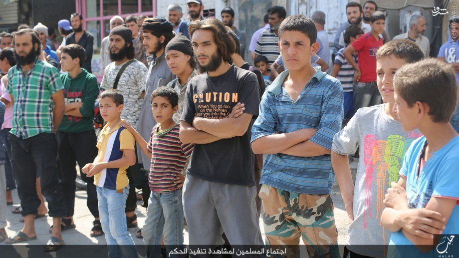 داعش 3 شهروند سوری را گردن زد+تصاویر