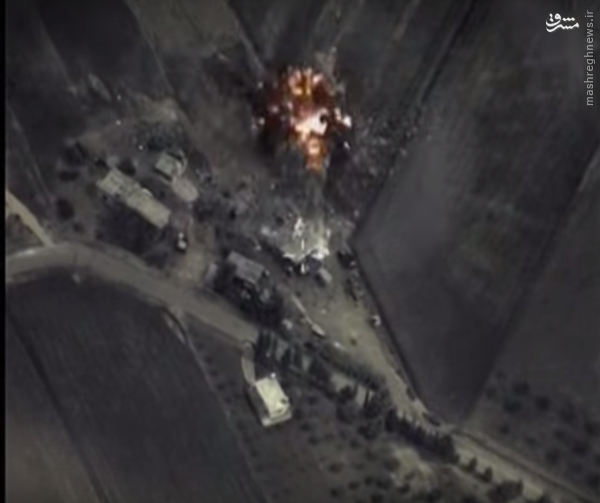 لحظه انهدام مقر فرماندهی داعش در حماه+تصاویر