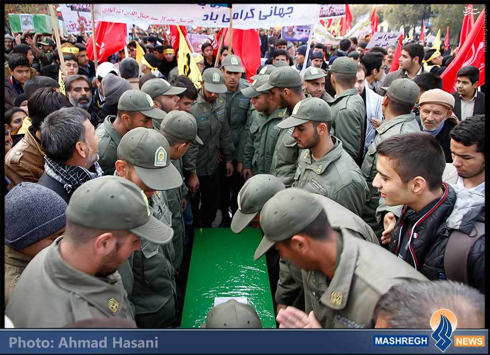 تصاویر/ بدرقه سردارِ «لشکر فاطمیون» تا درزوازه آسمان