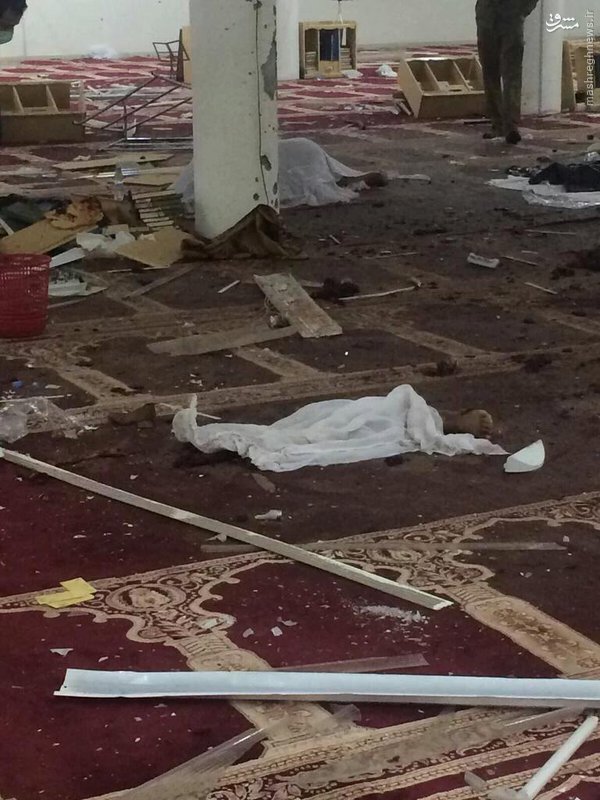 انفجار انتحاری در مسجد شیعیان نجد+تصاویر