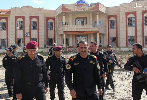 پایان پاکسازی کامل شهر هیت عراق+عکس
