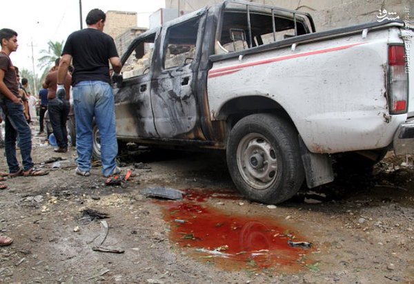 انفجار ون بمبگذاری شده در بعقوبه عراق+عکس