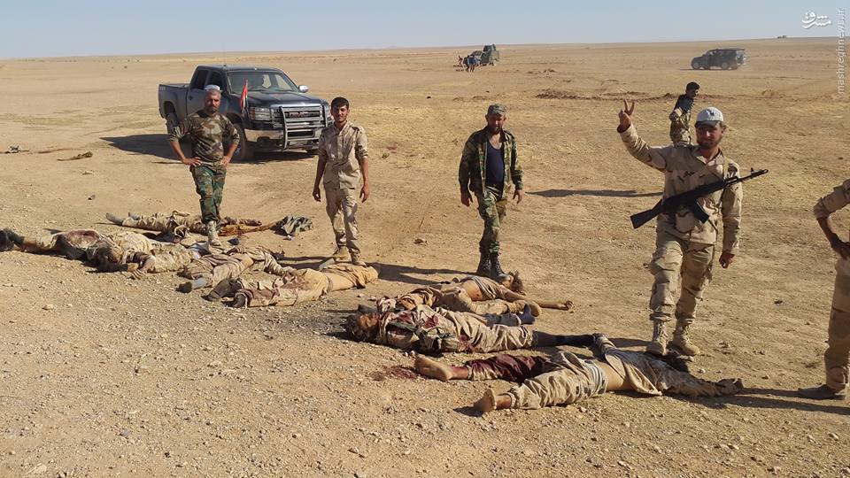 150 کشته داعش در نبردهای طبقه+عکس