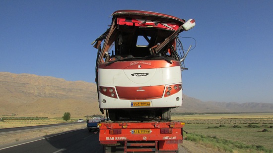 واژگونی اتوبوس 42 کشته و زخمی برجای گذاشت +تصاویر