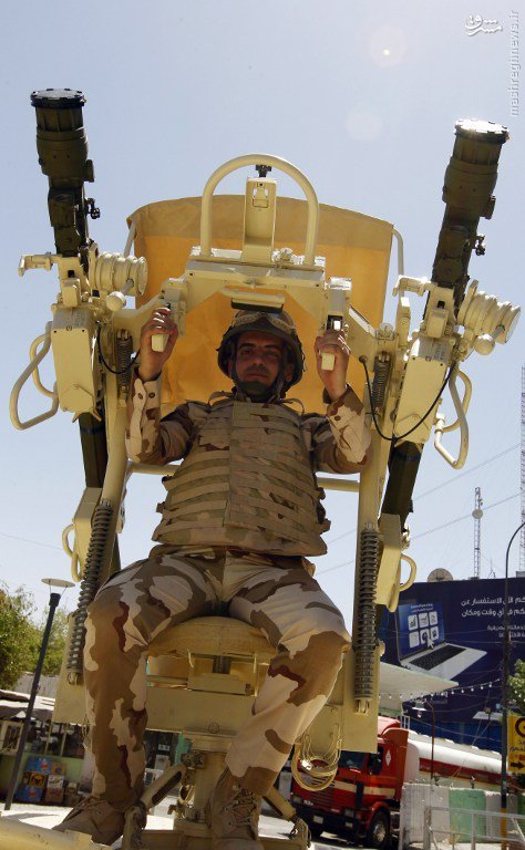 رژه نظامیان عراقی در خیابان های بغداد+عکس