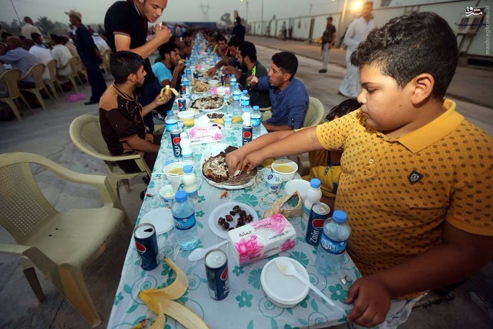 افطاری نخست وزیر عراق برای خانواده های شهدا+عکس