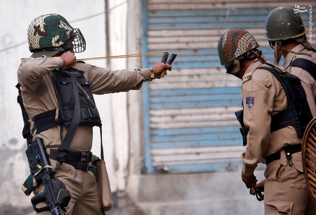 عکس/ سلاح عجیب پلیس هند