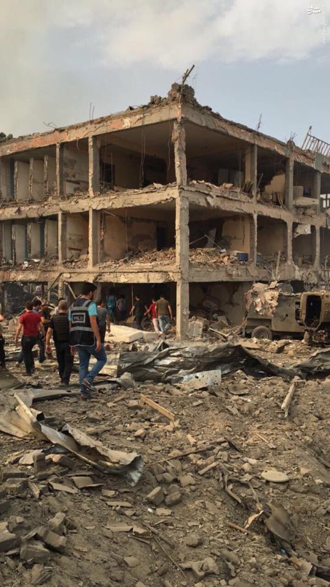 40 کشته و زخمی در انفجار جزیره ترکیه+عکس