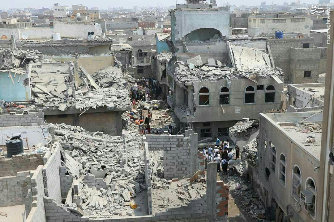 124 شهید و زخمی در بمباران بازار یمنی+عکس